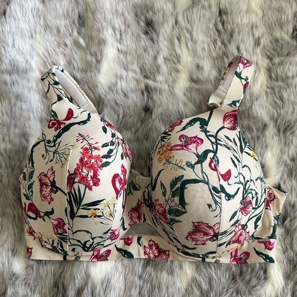 Cacique Other - Cacique Floral Lightly Lined full Bra 38DD